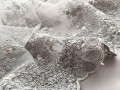 koronka szara jasna popielata na tiulu gipiurowa www.sklepzkokarda.pl
