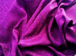 Żakard tkany purpurowy